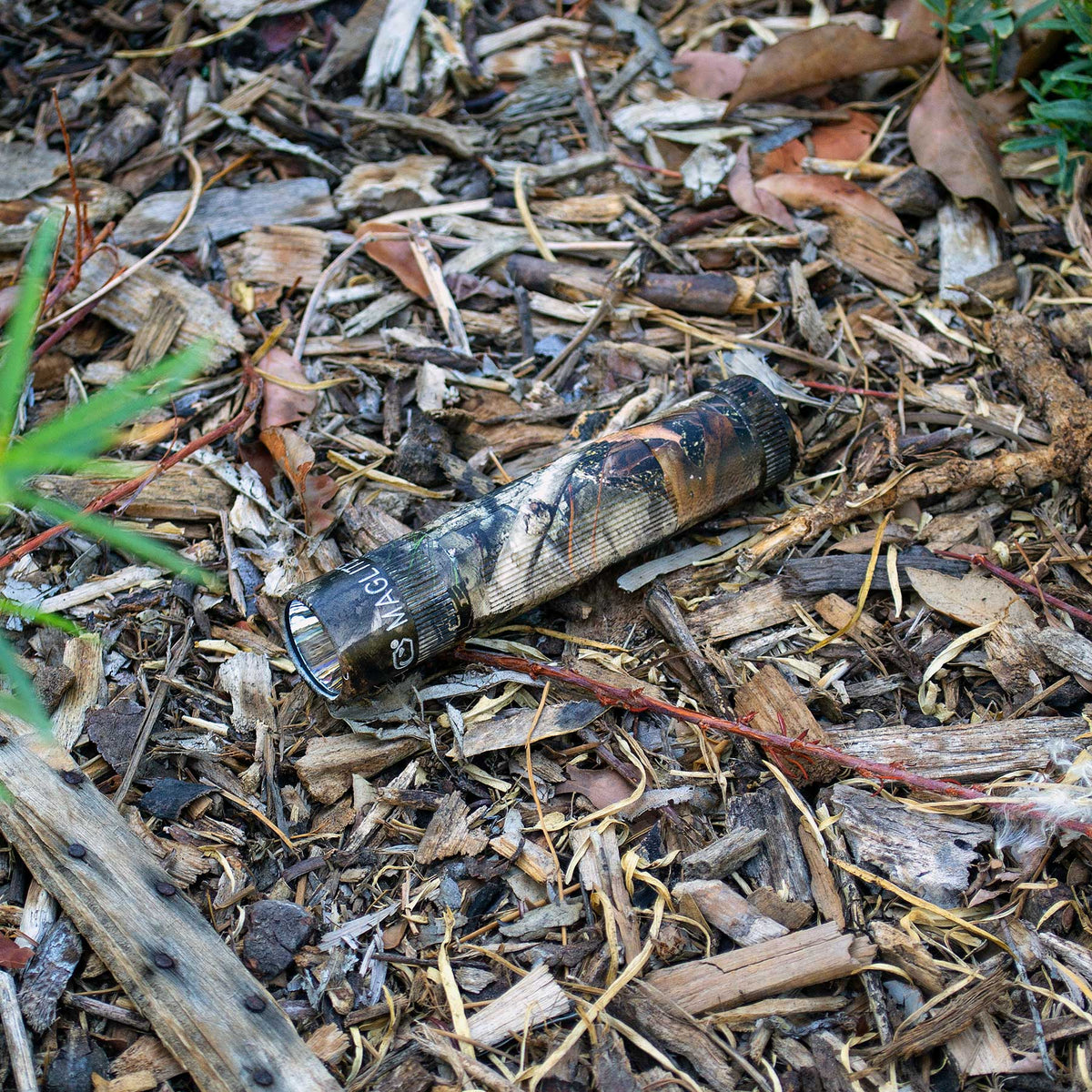 B2B - MAGLITE® XL50 LED Flashlight ft. MOSSY OAK® New Country DNA Pattern